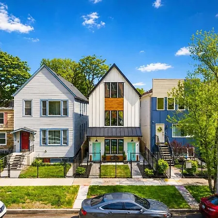 Apartment Black Gallery Solar 2br Woodlawn