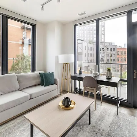 Landing Modern 2Bd Gym Pool * Chicago