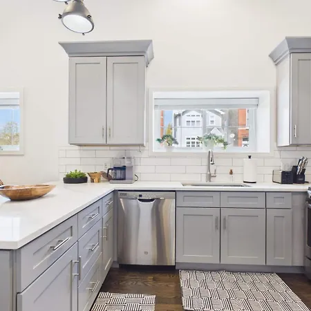 Apartment Bright & Spacious Boho Oasis A Warm Retreat Chicago