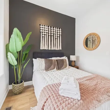 The Zen Duplex Two Private For Groups * Chicago