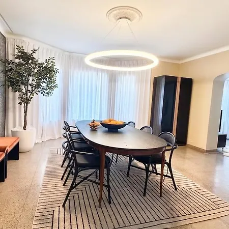 Apartment Steps To & Designer Lakefront With Free Parking Chicago
