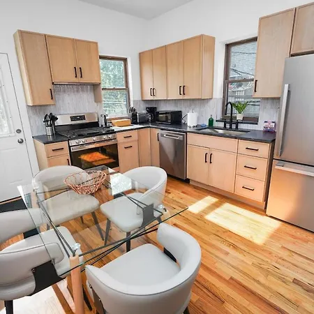 Stylish Brand New 3br Near West Loop And Fulton Market Apartment *