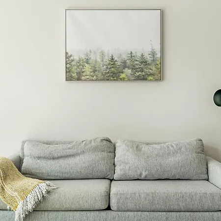 Landing Stylish 2bd Gym Rooftop Lounge *