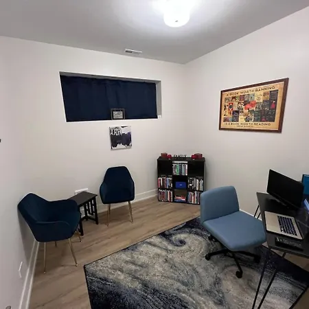 Stylish 2br Near Hyde Park, Uchicago &