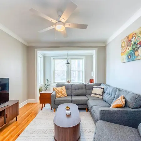 Modern 2br Avondale With Free Parking Near Cta
