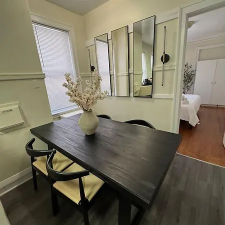 Apartment Walk To The • Private Office • 5br Chicago