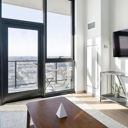 Apartment Landing Incredible 1bd Gym Pool Chicago