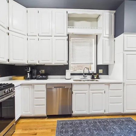 Wrigley Luxe 3br Free Parking Chicago