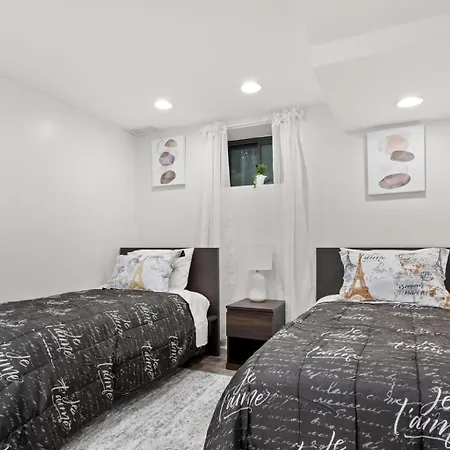 Apartment 2br Garden In Lakeview Walk To Wrigley *