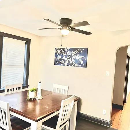Modern 1br Near Midway - Cta Train - Golf Nearby * Chicago