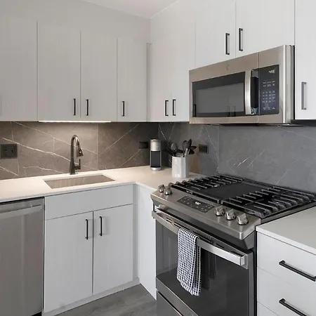Apartment Landing Beautiful 1bd Gym Rooftop Lounge