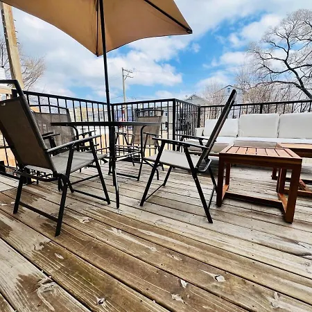 Modern 4br-3ba Near Public Transit And Wfh Apartment