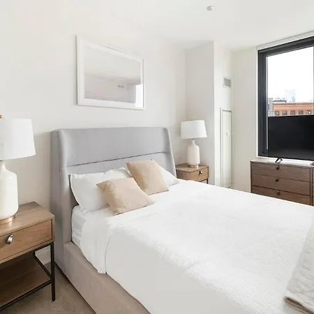 Apartment Landing Modern 2Bd Gym Pool *
