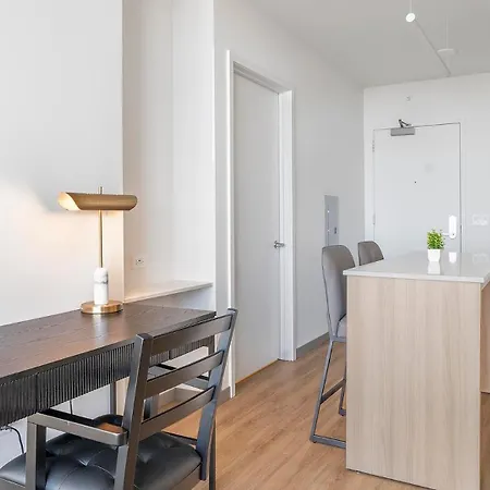 Apartment Landing Incredible 1bd Gym Pool *