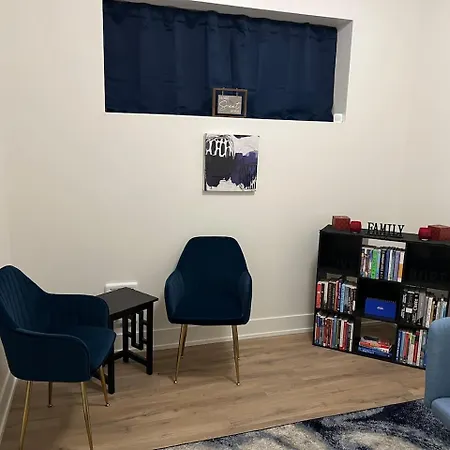 Stylish 2br Near Hyde Park, Uchicago & Chicago