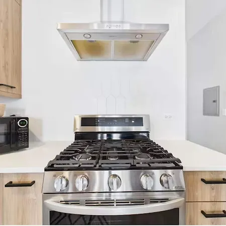 Peaceful Zen Flat 2br Oasis With Free Parking Apartment *