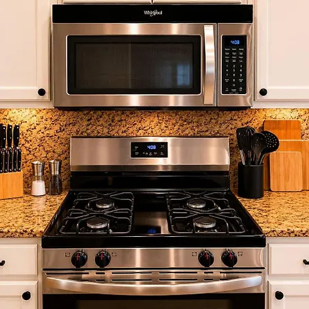 Mccormick Meetup - Prime Location - Sleeps 16 *