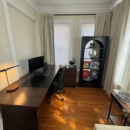 Walk To The • Private Office • 5br Chicago