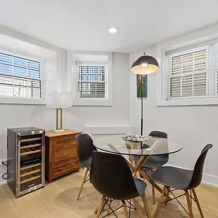 Newly Renovated 3br 2ba In Heart Of Andersonville Apartment Chicago