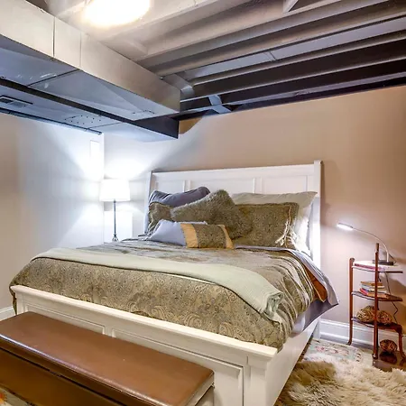 Apartment Cozy Retreat Near Wrigley & Universities