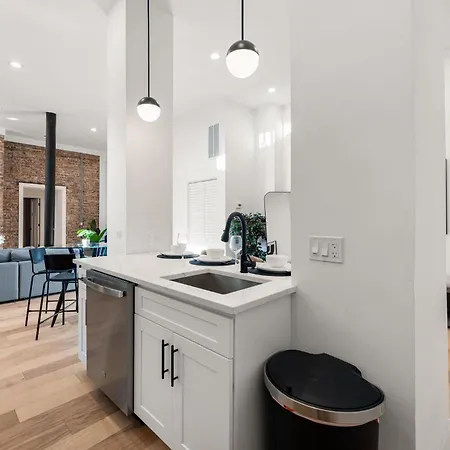 Apartment Spacious 3bd West Town Next To Kasama