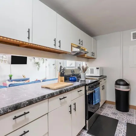 Apartment Spacious Downtown Penthouse Vintage, Gym & Balcony #3