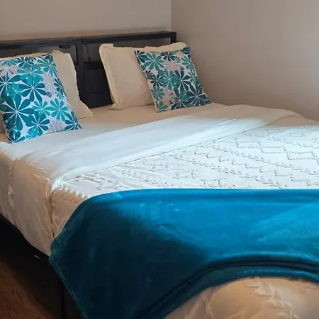 The Mccormick Urban Retreat 3b2b Apartment Chicago