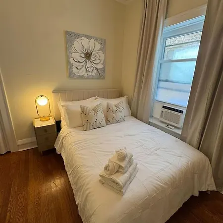 Walk To The • Private Office • 5br Chicago