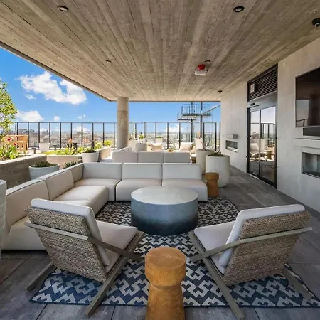 Landing Incredible 1bd Gym Pool Apartment *