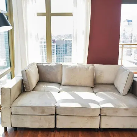 29th Floor 2br With Balcony And Gym *