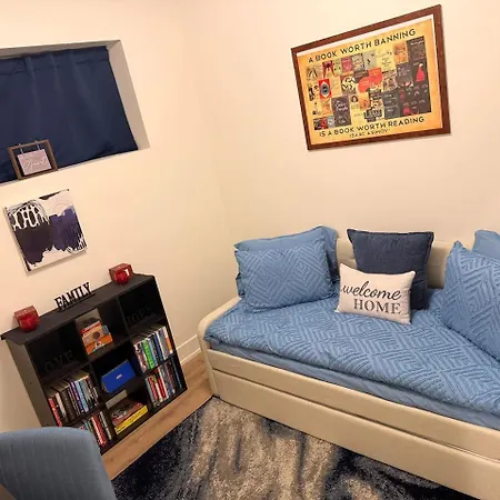 Stylish 2br Near Hyde Park, Uchicago & Chicago