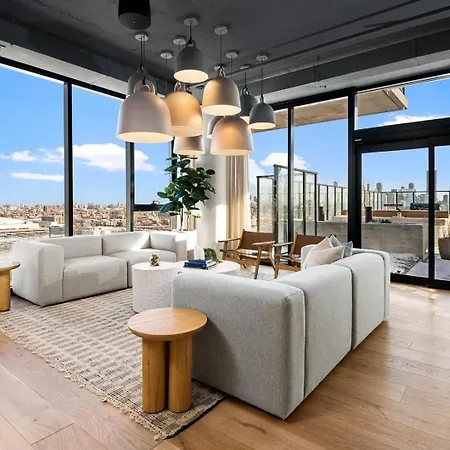 Landing Incredible 1bd Gym Pool * Chicago