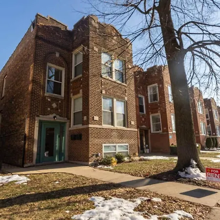 Modern 2br Avondale With Free Parking Near Cta *
