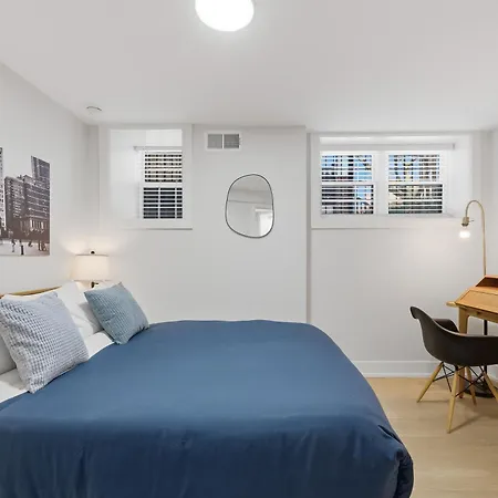 Newly Renovated 3br 2ba In Heart Of Andersonville Apartment