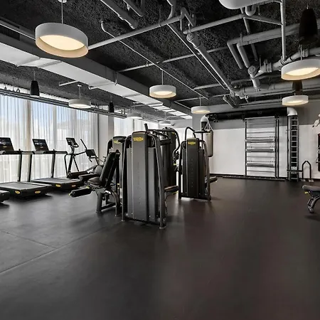 Apartment Landing Incredible 1bd Gym Pool *