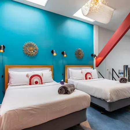 Spacious Downtown Penthouse Vintage, Gym & Balcony #3 Apartment *