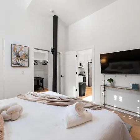 Vibrant West Town Perfect For Families * Chicago