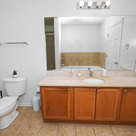 Prime 2br Skyline - 5 Min To Museum Campus Apartment *