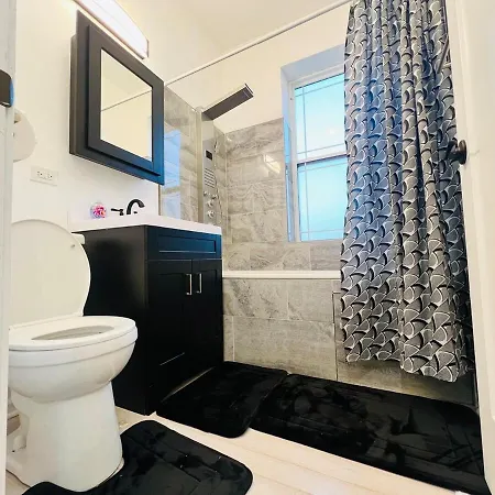 Modern 4br-3ba Near Public Transit And Wfh *