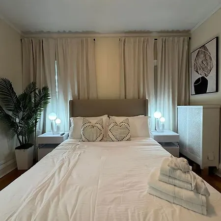 Walk To The • Private Office • 5br * Chicago