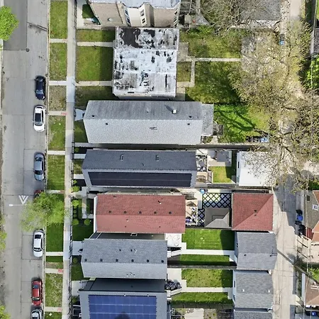 Apartment Black Gallery Solar 2br Woodlawn Chicago
