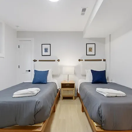 Newly Renovated 3br 2ba In Heart Of Andersonville Apartment Chicago