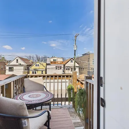 Zen Escape Patio Free Parking Apartment *