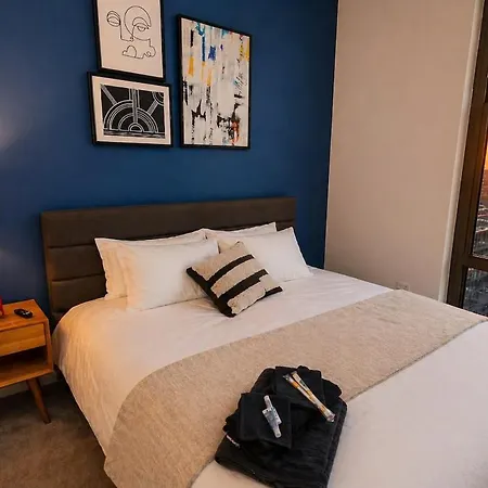 Prime 2br Skyline - 5 Min To Museum Campus Apartment *