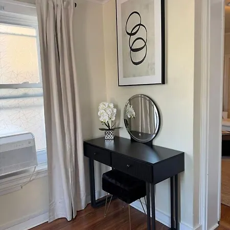 Walk To The • Private Office • 5br *