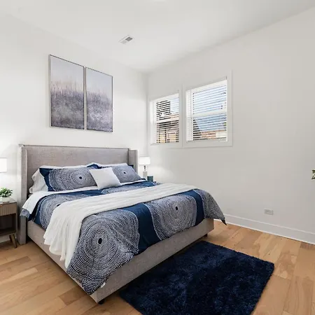 Apartment Spacious 3bd West Town Next To Kasama
