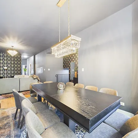 Apartment The Dakin Estate 4br Art Deco Speakeasy Duplex *