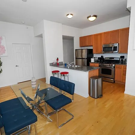 Prime 2br Skyline - 5 Min To Museum Campus *