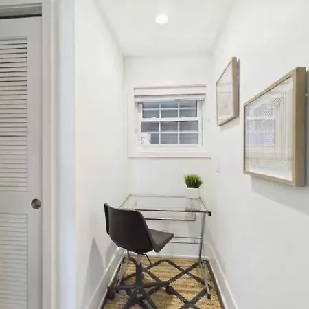 The Boho House Two Private Parking *