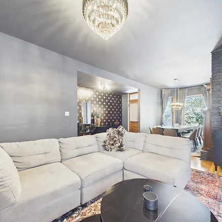 The Dakin Estate 4br Art Deco Speakeasy Duplex *